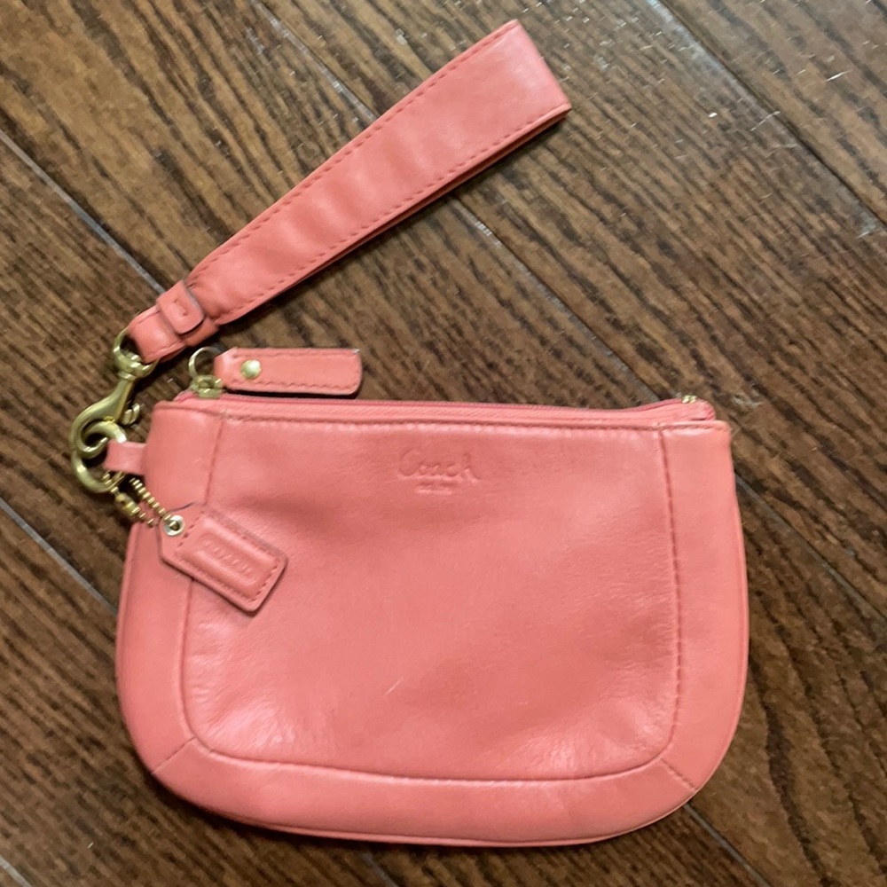 Coach mauve leather wristlet